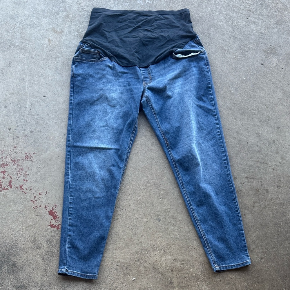 Time and Tru Maternity Jeans with Blue Waistband Size XL
